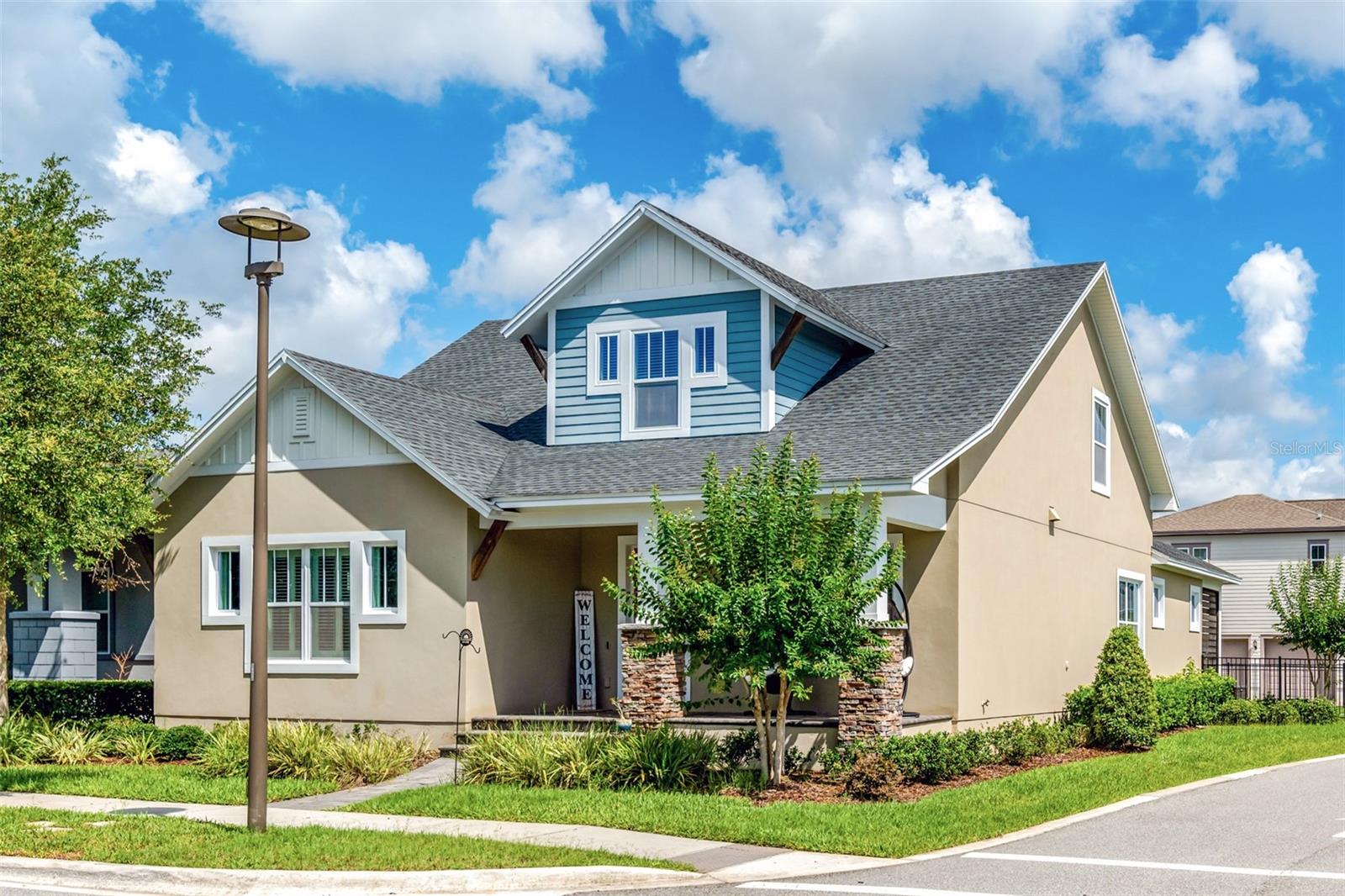 LAUREATE PARK - Residential Lease