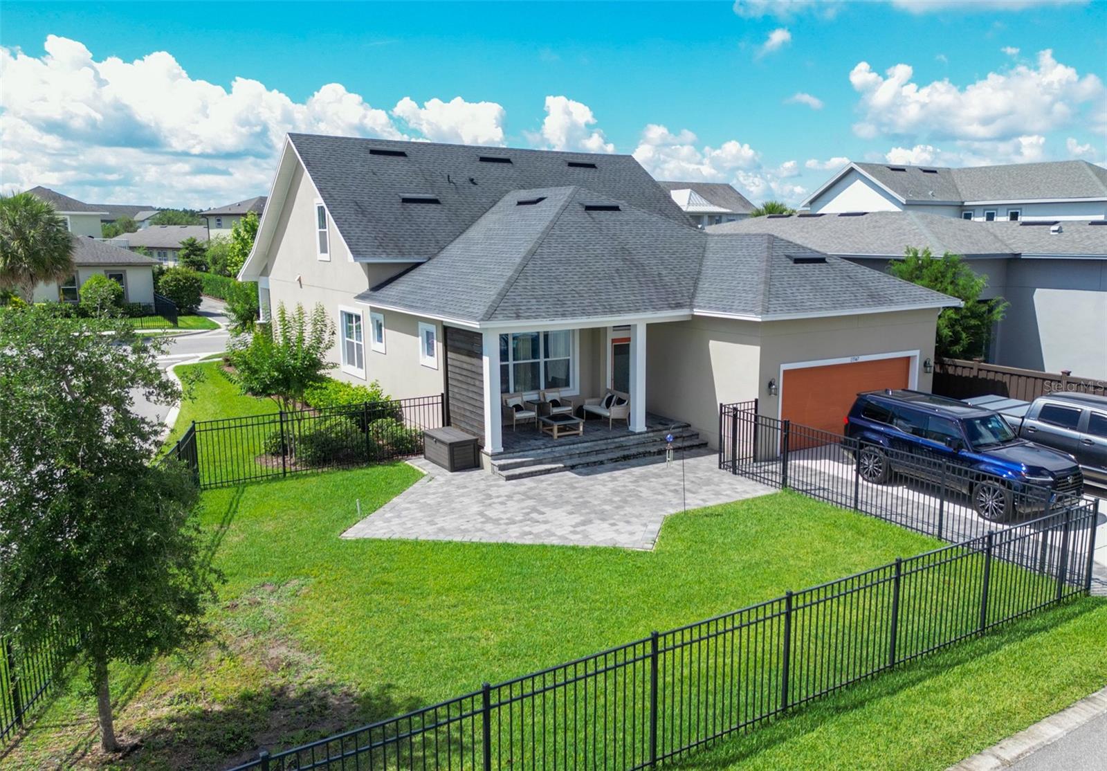 LAUREATE PARK - Residential Lease