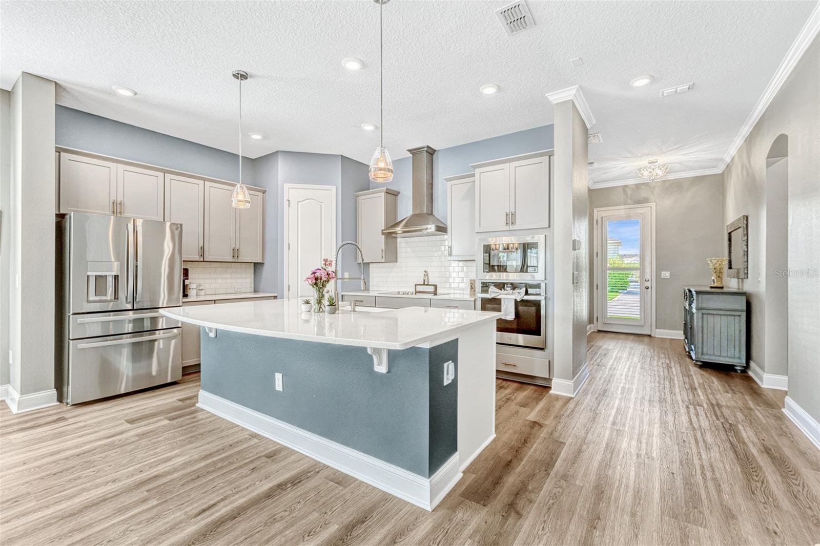 LAUREATE PARK - Residential Lease
