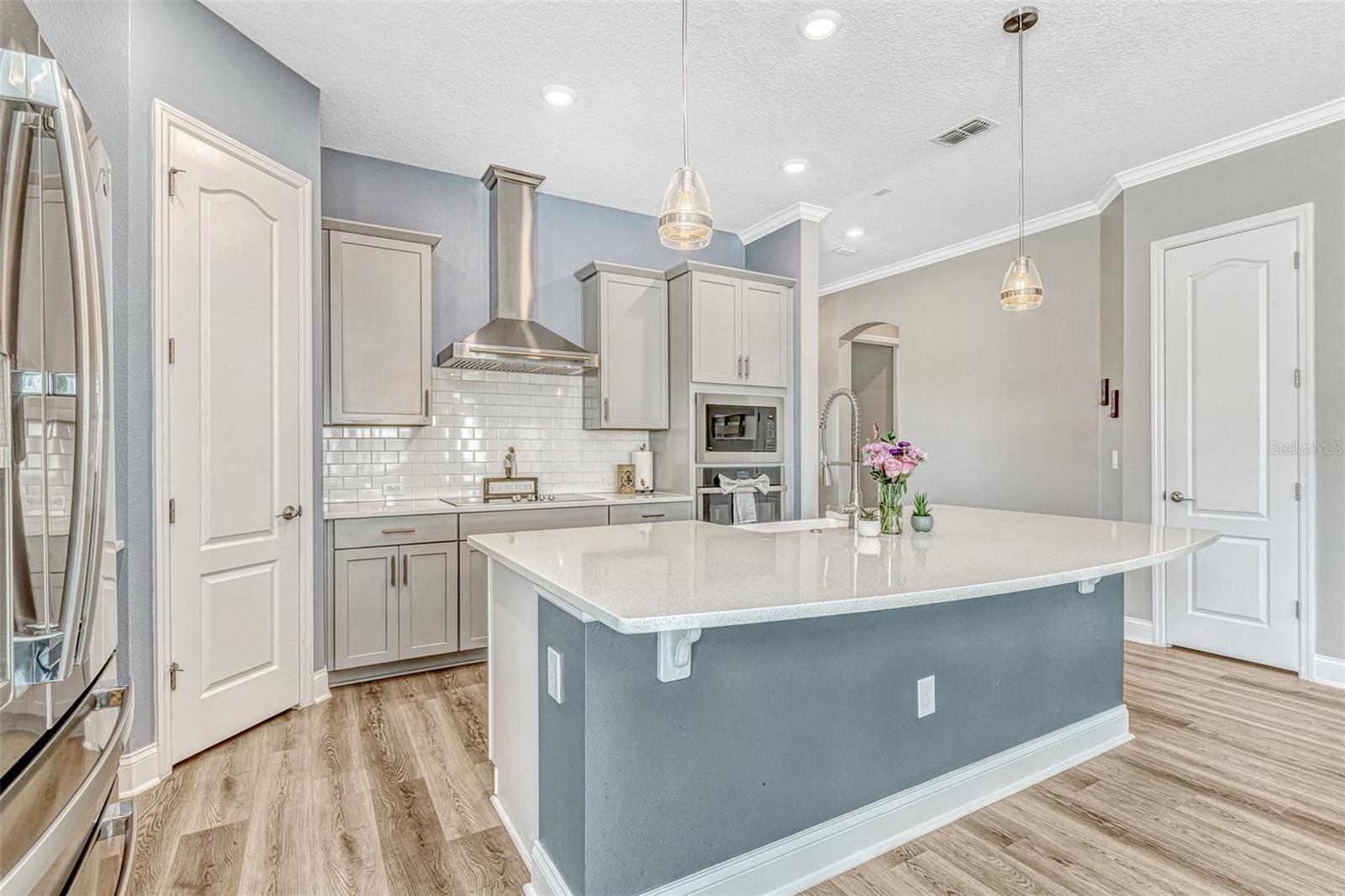 LAUREATE PARK - Residential Lease