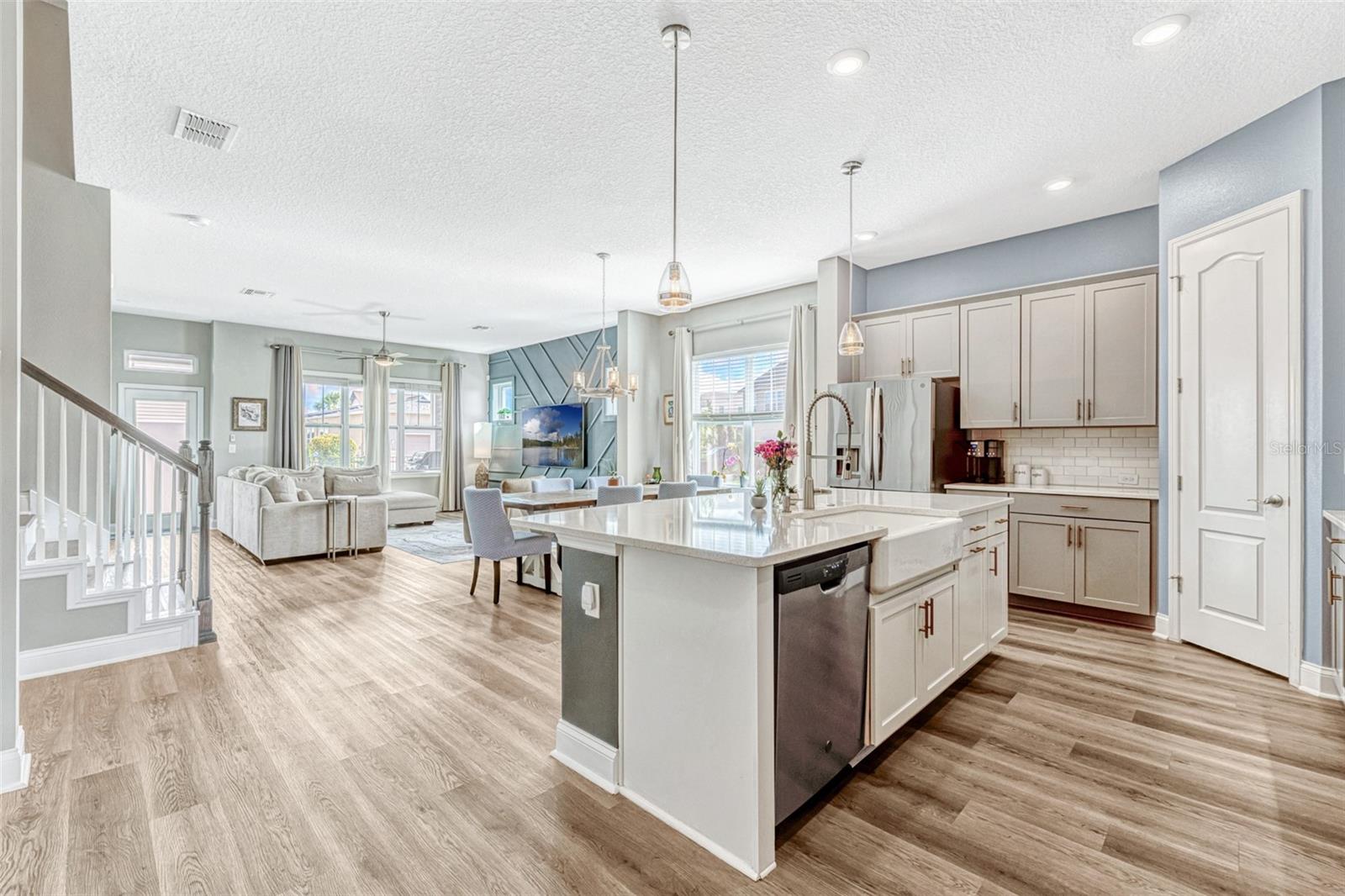 LAUREATE PARK - Residential Lease