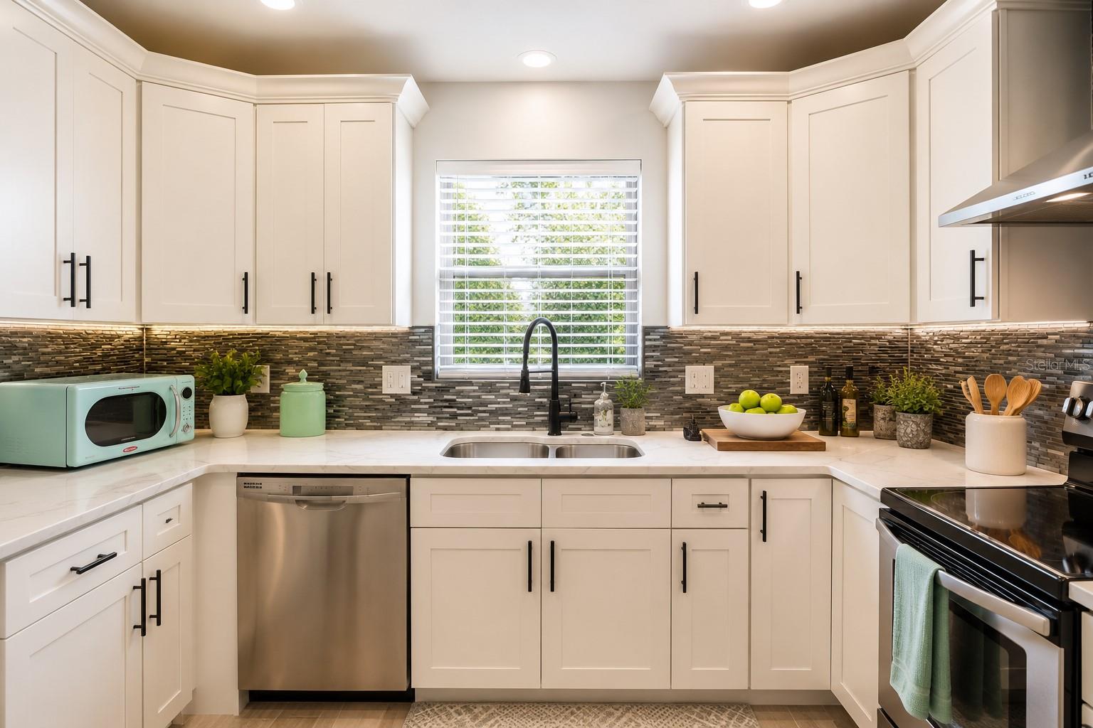 SAPPHIRE HEIGHTS - Residential