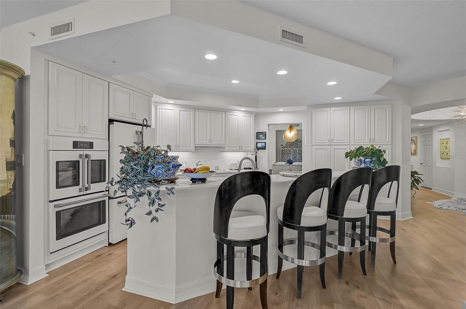 MERIDIAN AT THE OAKS PRESERVE - Residential