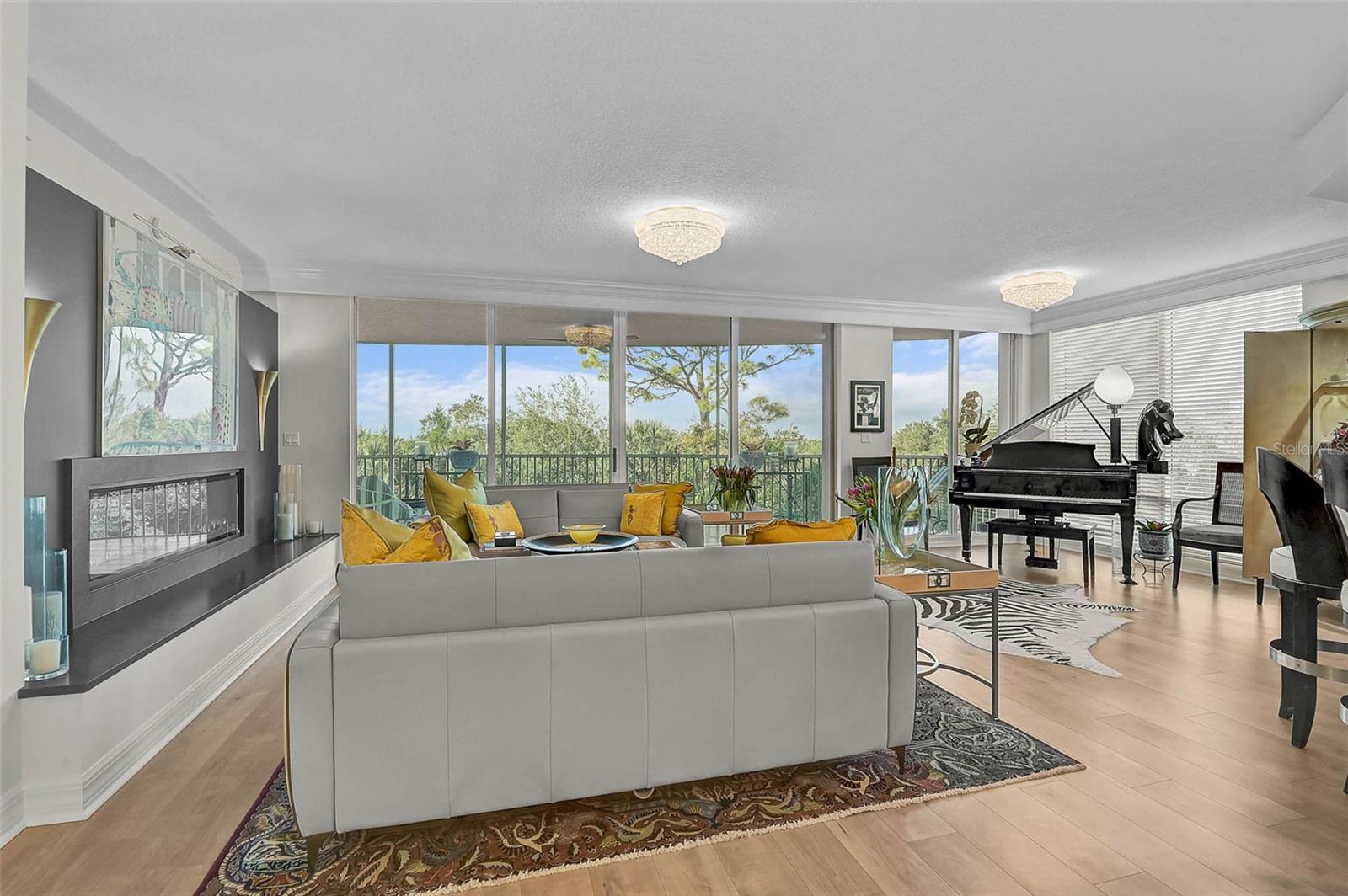 MERIDIAN AT THE OAKS PRESERVE - Residential