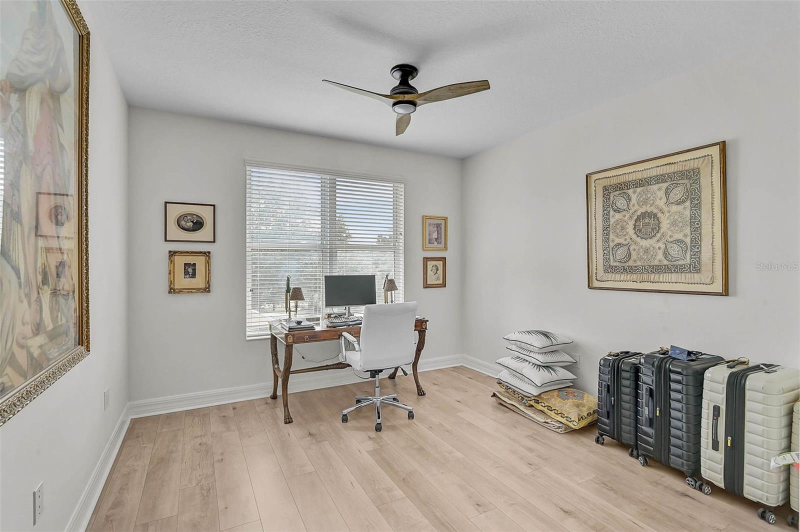 MERIDIAN AT THE OAKS PRESERVE - Residential
