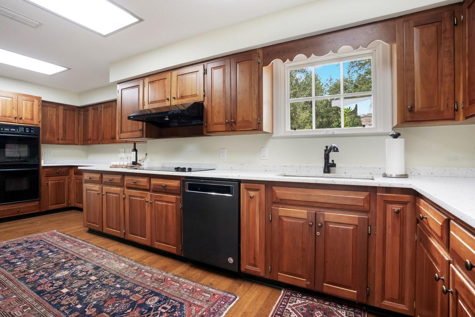 CLEVELAND HEIGHTS - Residential