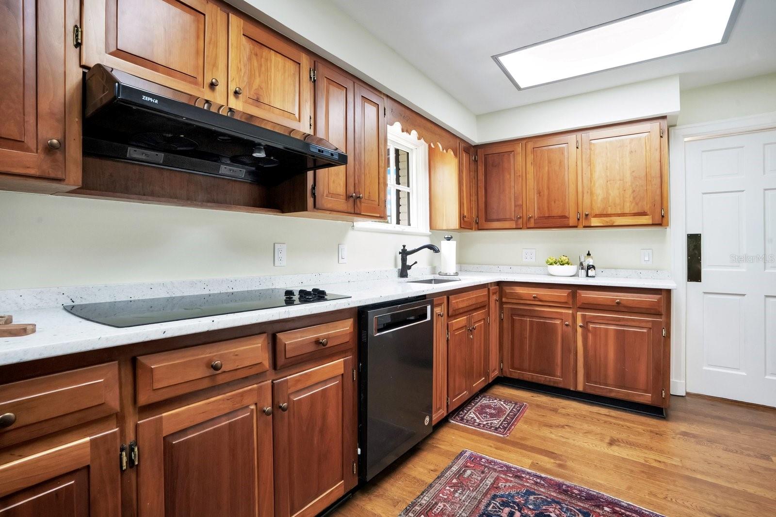 CLEVELAND HEIGHTS - Residential