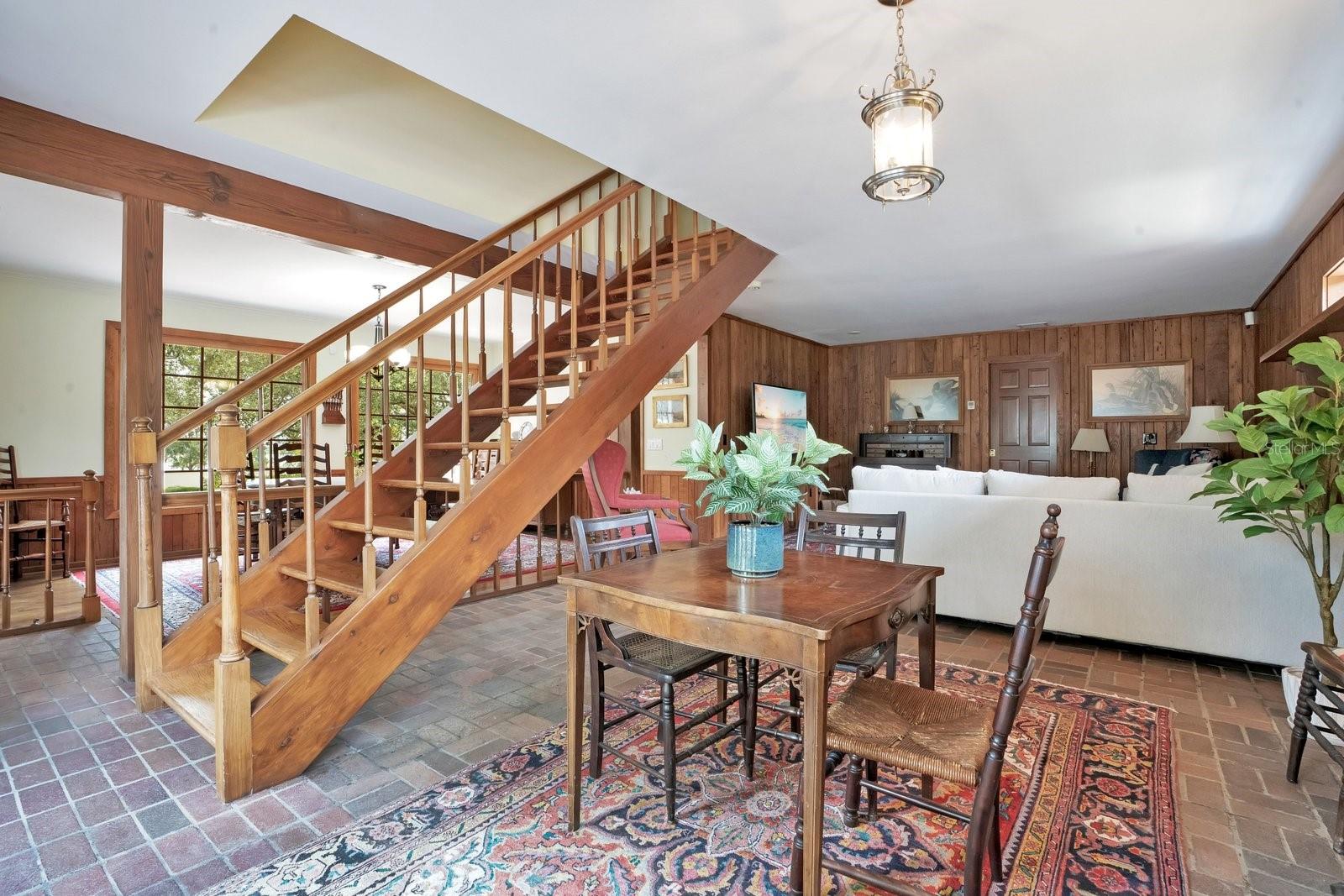 CLEVELAND HEIGHTS - Residential