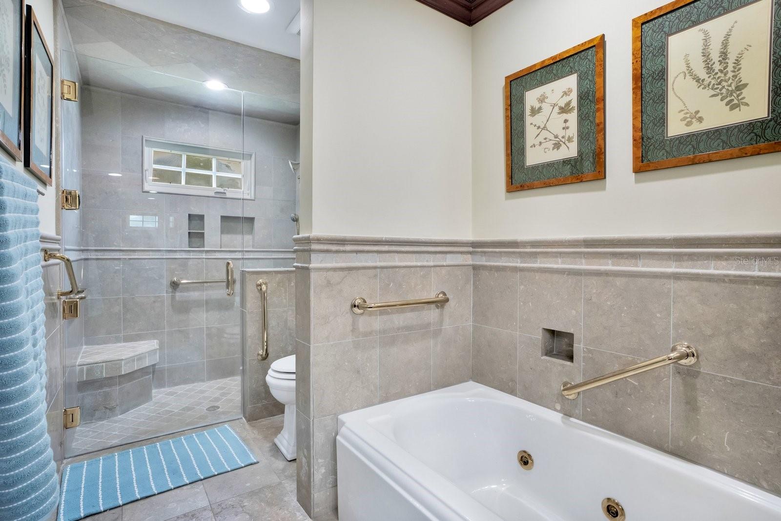 CLEVELAND HEIGHTS - Residential