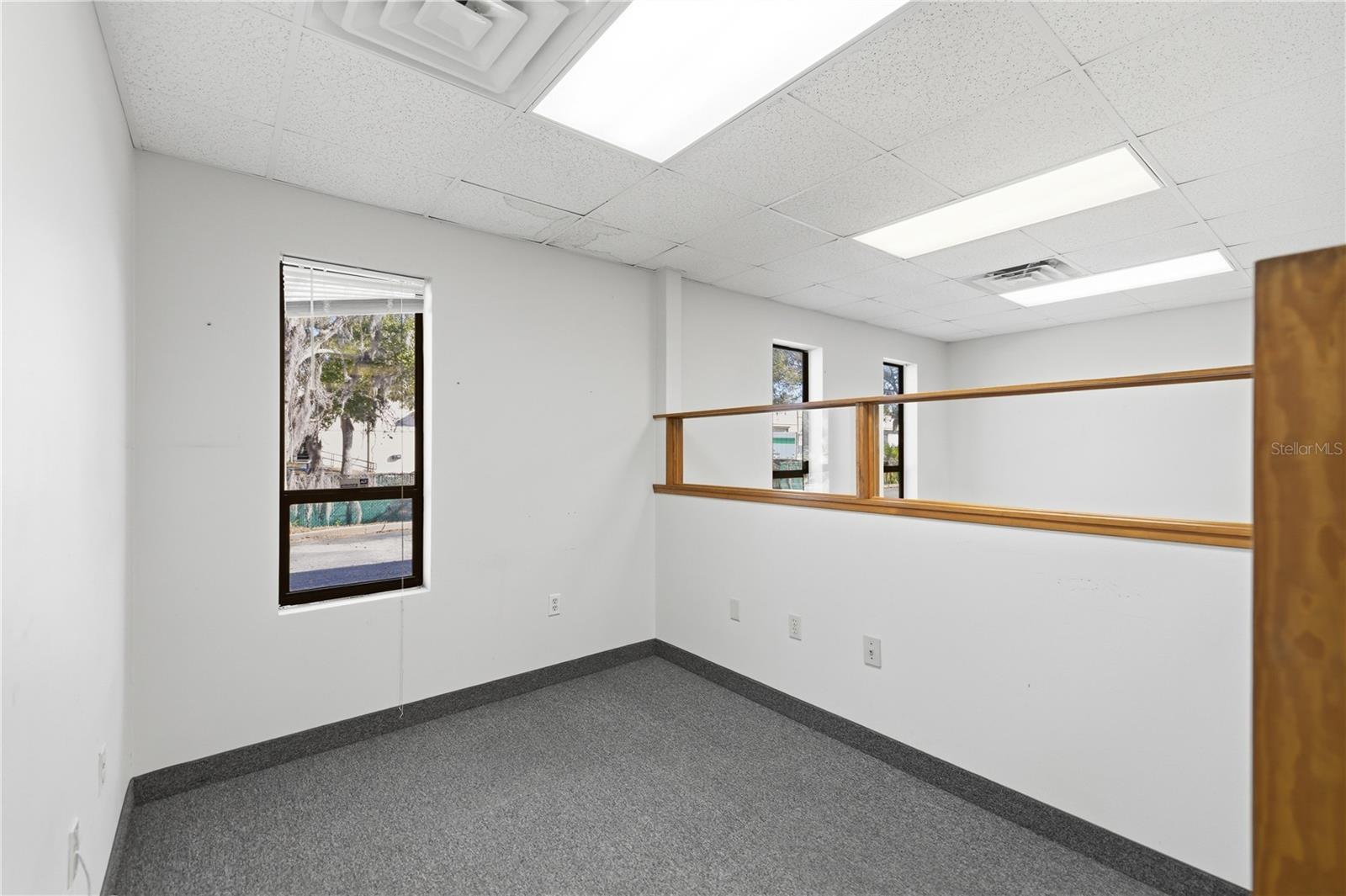 OCALA AIRPORT COMMERCE CENTER - Commercial Sale