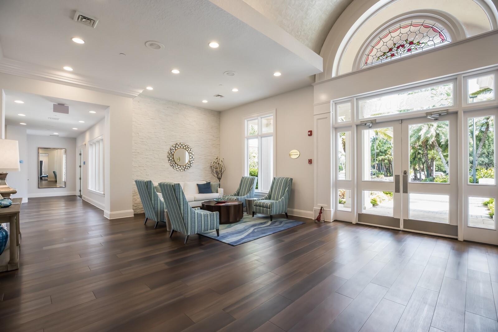 ROSEDALE 10 - Residential