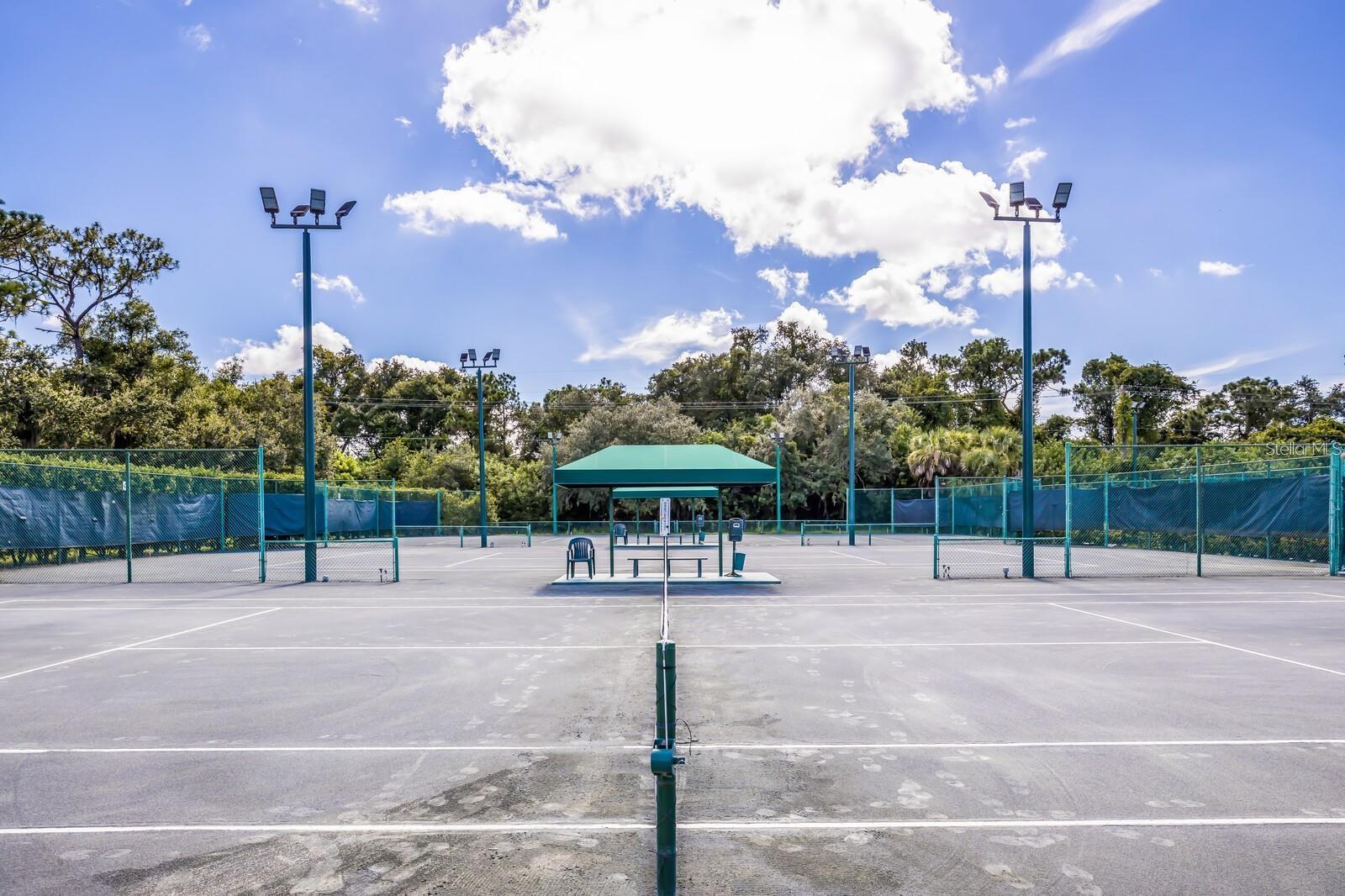 ROSEDALE 10 - Residential