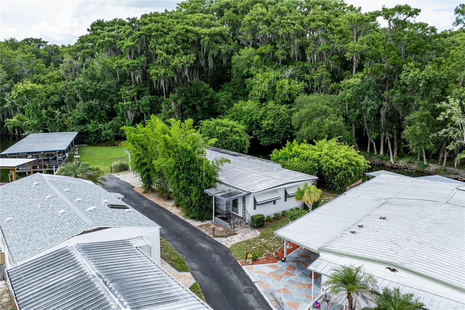 TAVARES LES CHATEAU VILLA MHP - Residential