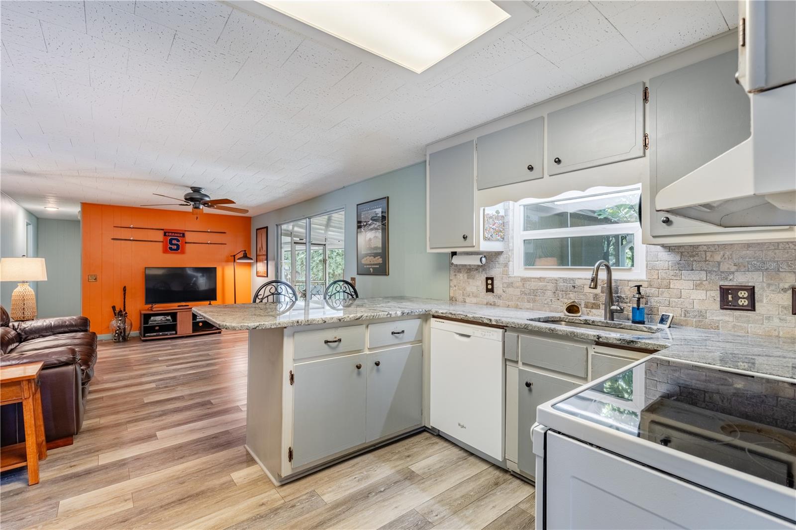 TAVARES LES CHATEAU VILLA MHP - Residential