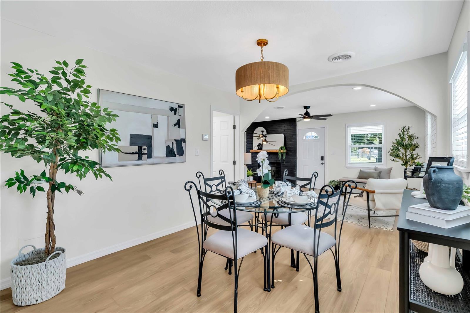 FLORAL VILLA ESTATES - Residential
