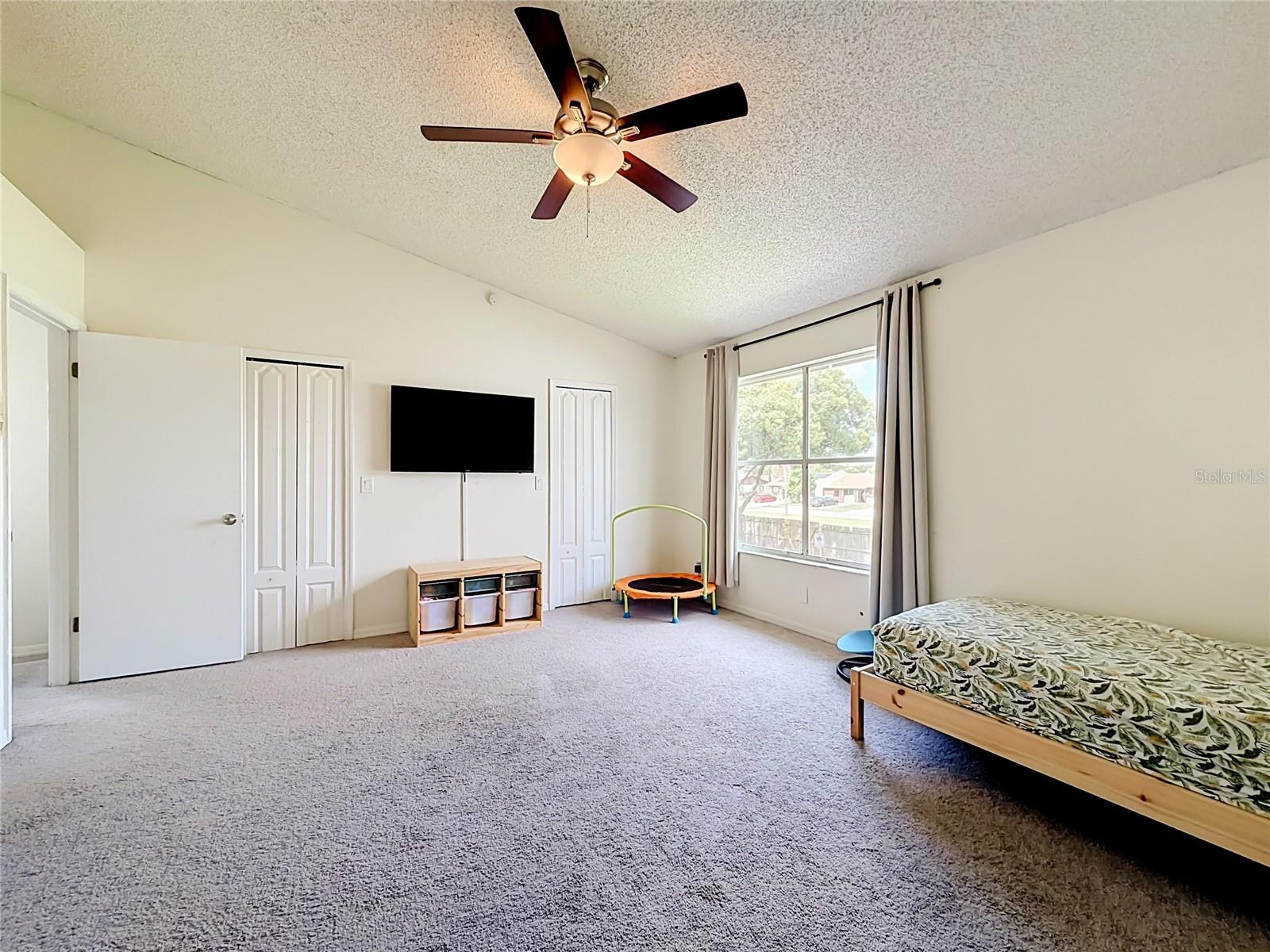 VILLAGE AT CURRY FORD WOODS UNIT 3 - Residential