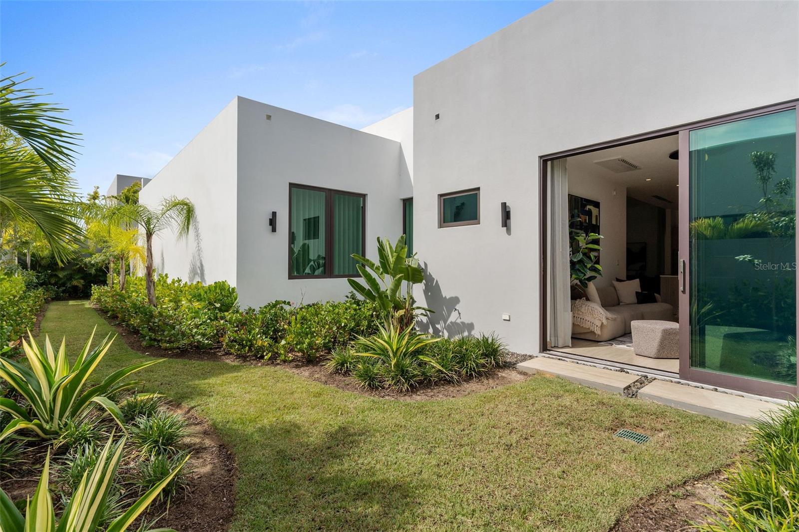 THE ISLES AT DORADO BEACH - Residential
