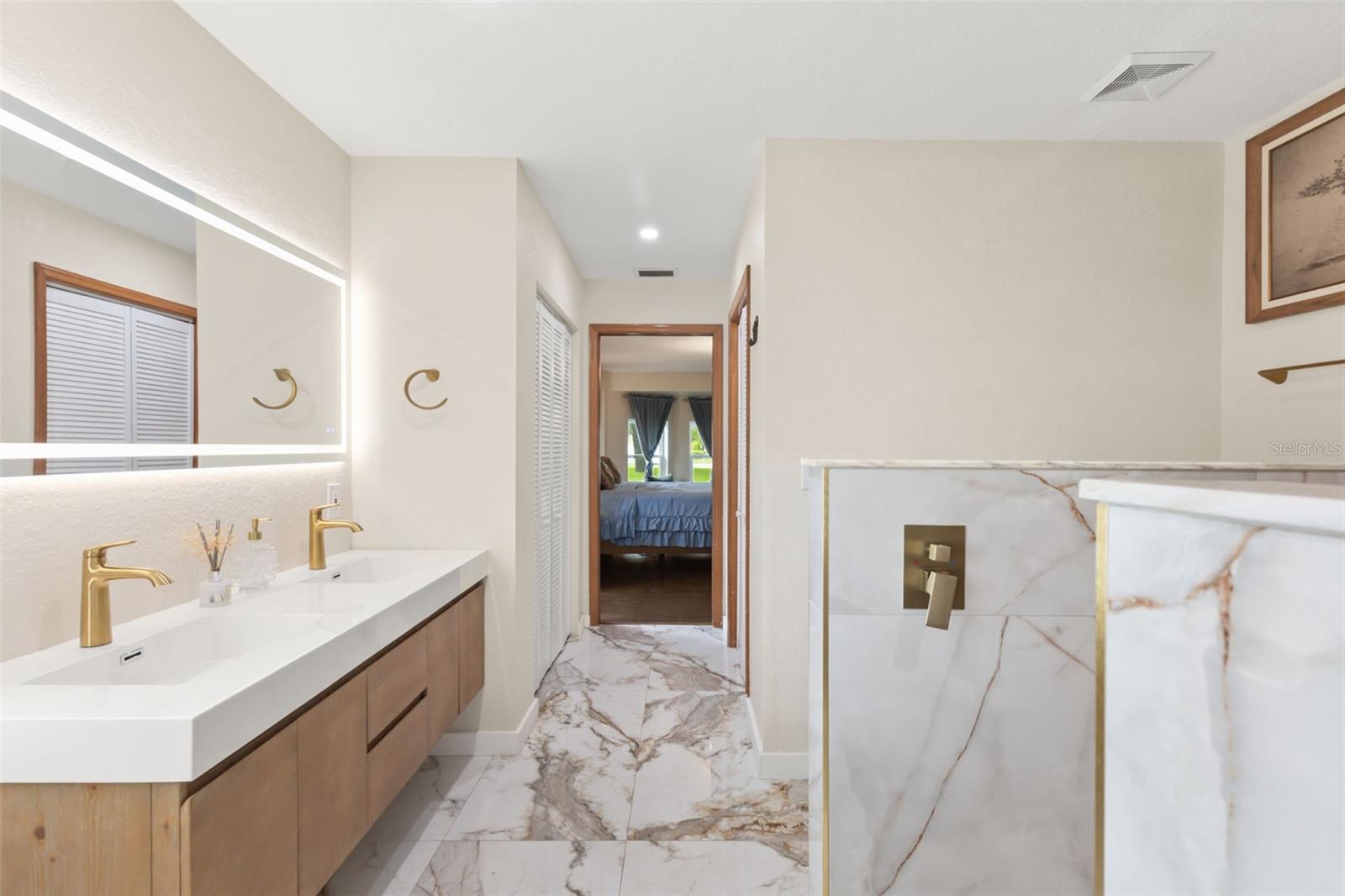 PRESTON HOLLOW - Residential