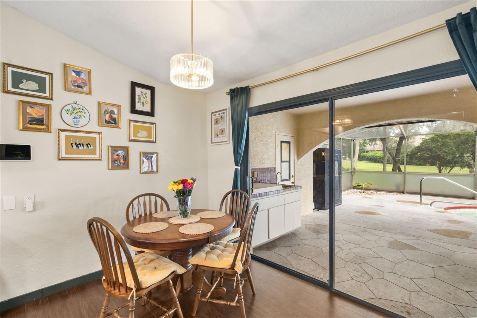 PRESTON HOLLOW - Residential