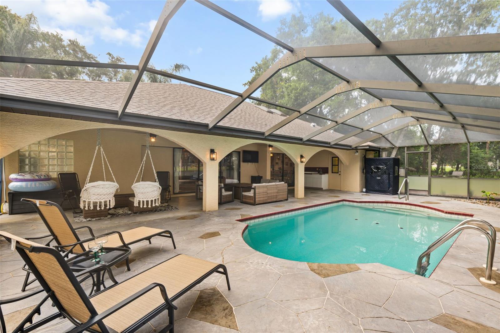 PRESTON HOLLOW - Residential