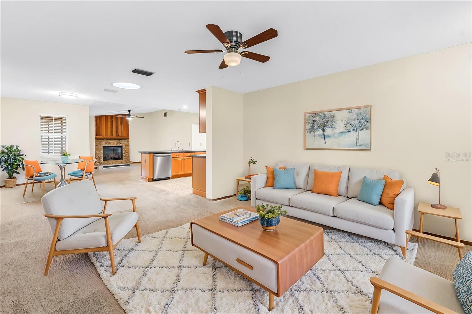 SOMERSET LAKES UNIT THREE PH TWO - Residential