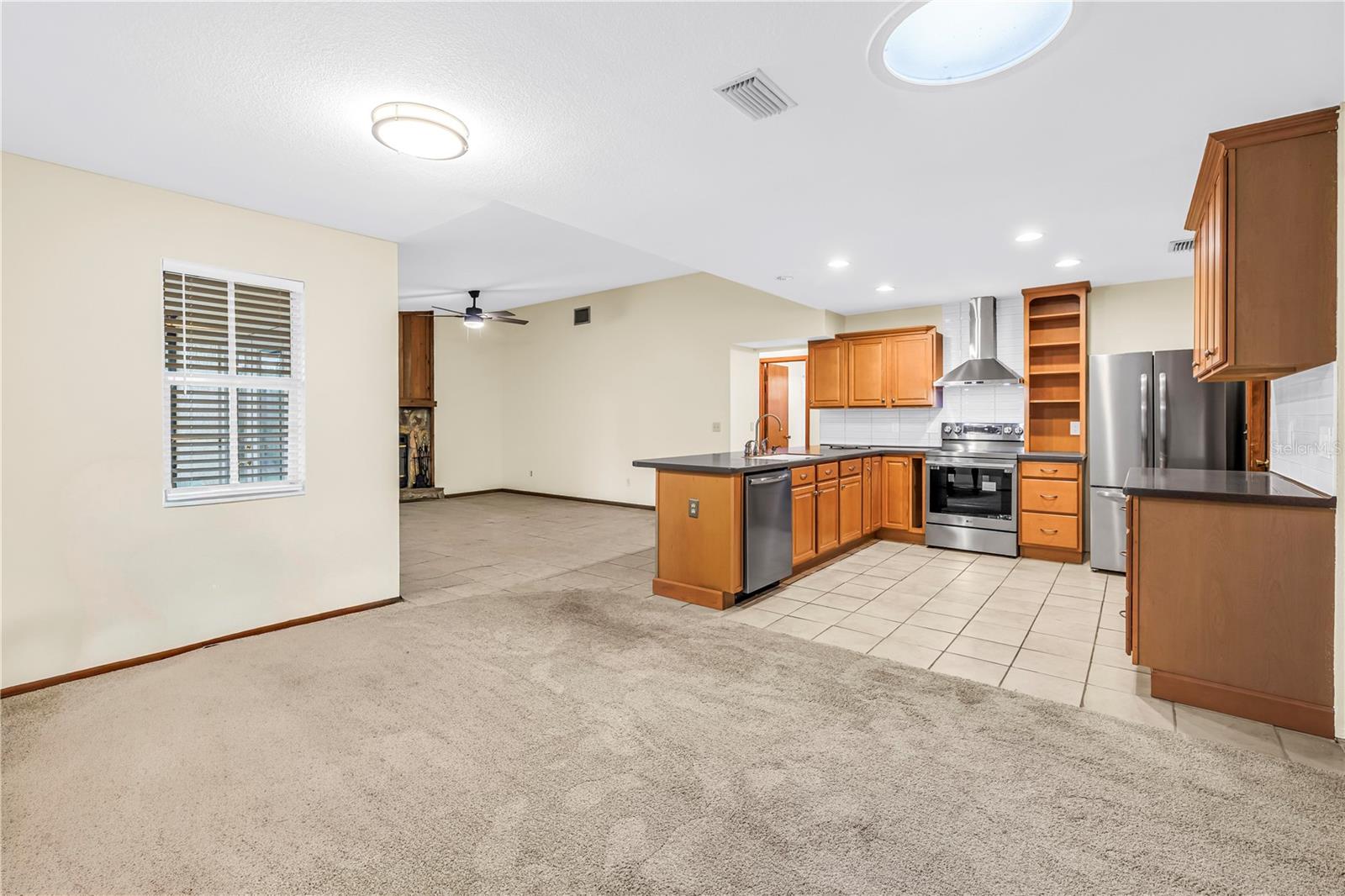 SOMERSET LAKES UNIT THREE PH TWO - Residential