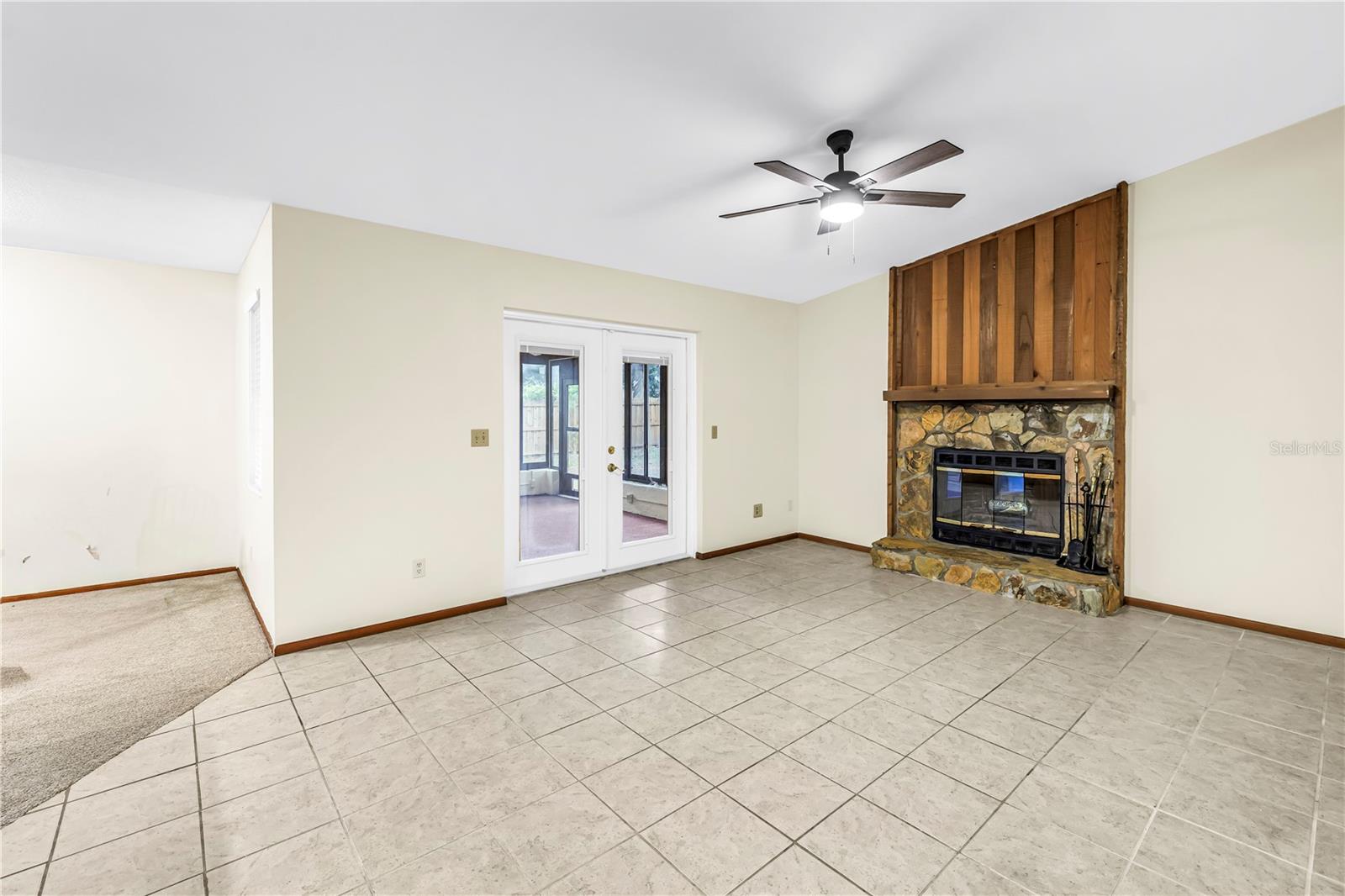 SOMERSET LAKES UNIT THREE PH TWO - Residential