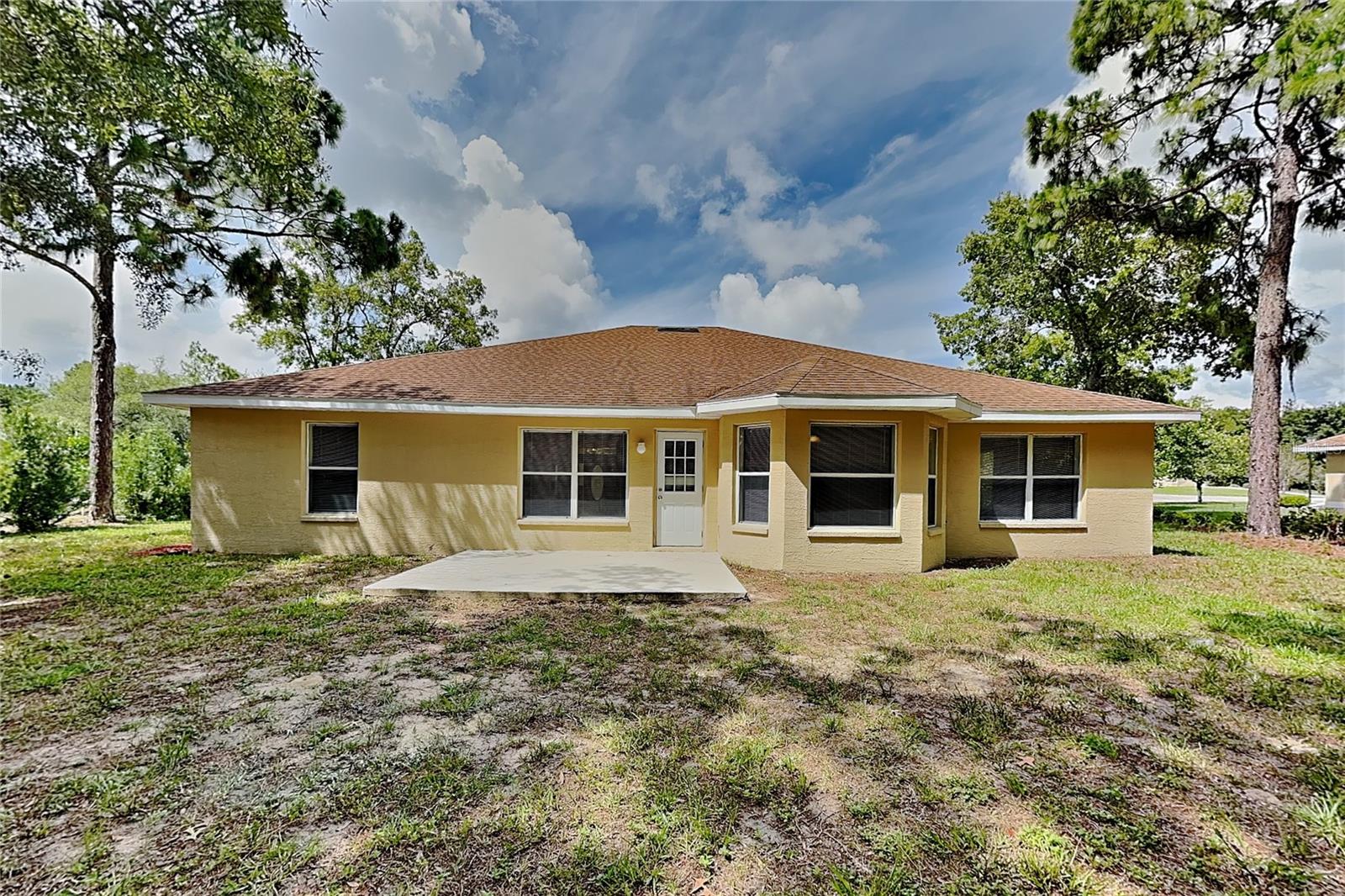 OAK VILLAGE SUGARMILL WOODS SUB - Residential Lease