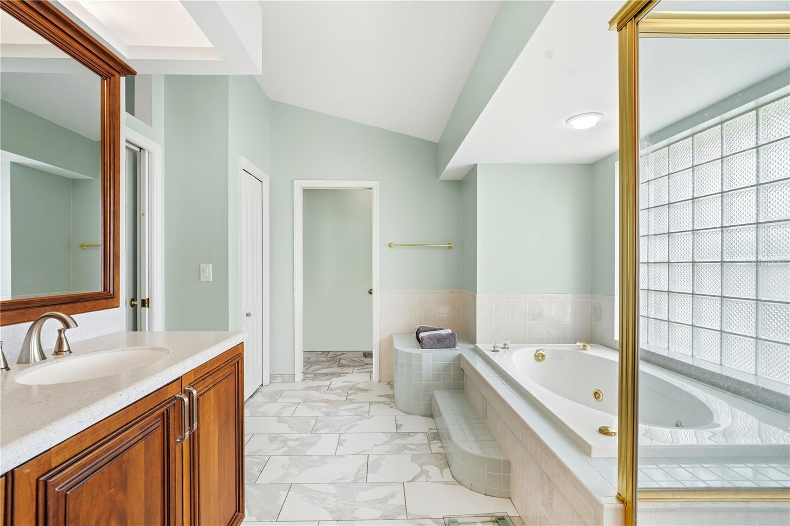 GLEN LAKES PH 1 UNIT 1 LOT 80 - Residential