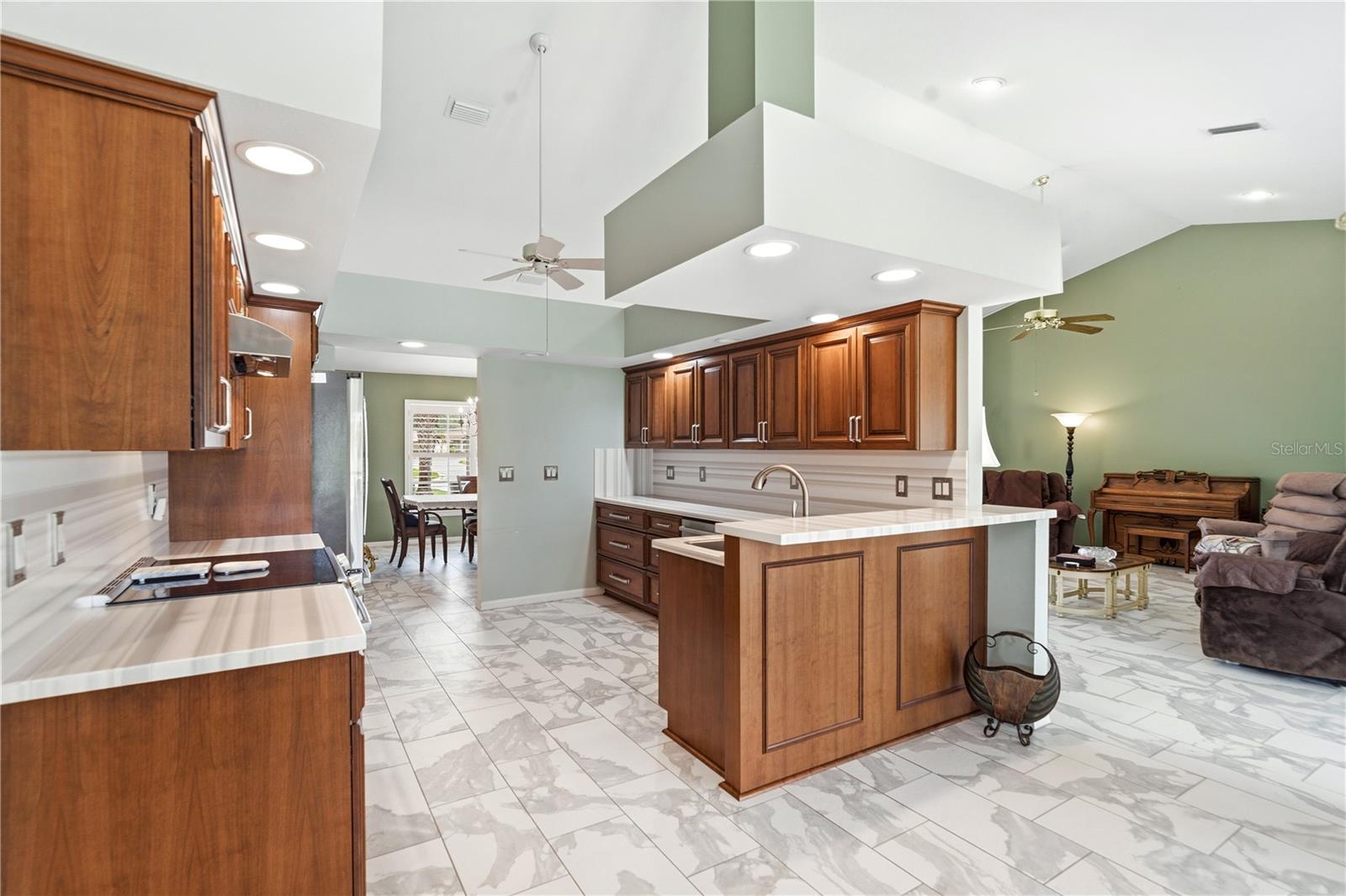 GLEN LAKES PH 1 UNIT 1 LOT 80 - Residential