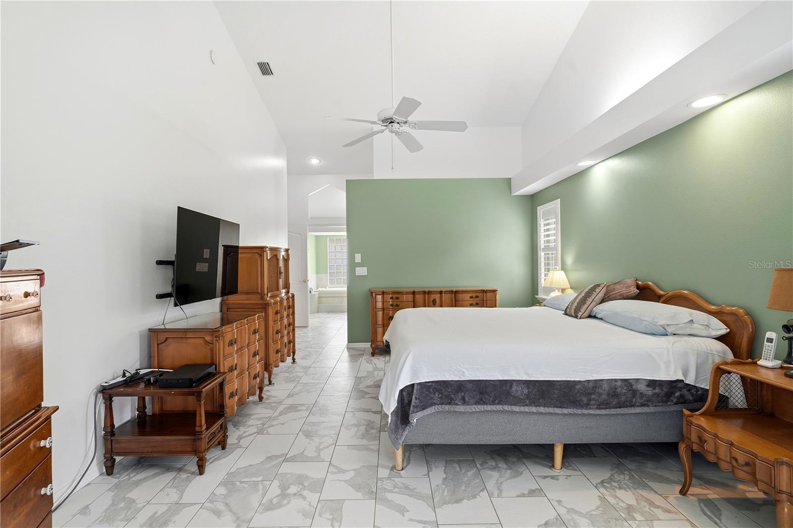 GLEN LAKES PH 1 UNIT 1 LOT 80 - Residential