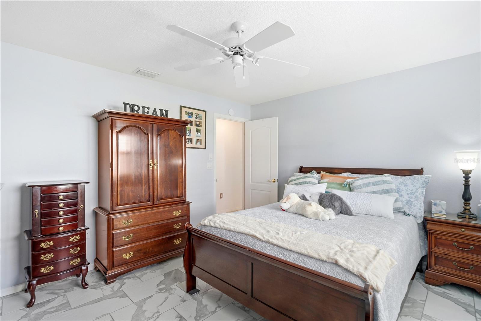 GLEN LAKES PH 1 UNIT 1 LOT 80 - Residential