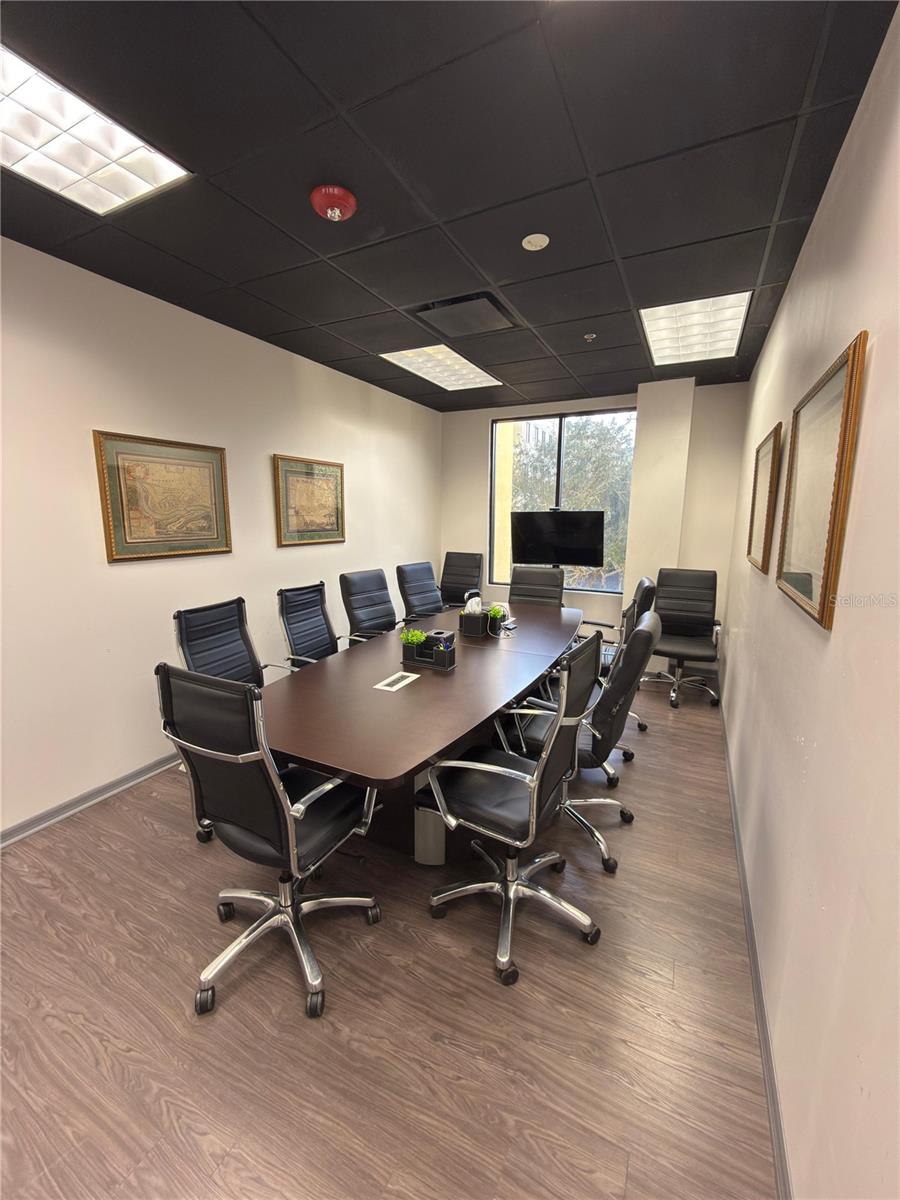 WINDERMERE BUS CENTER - Commercial Sale