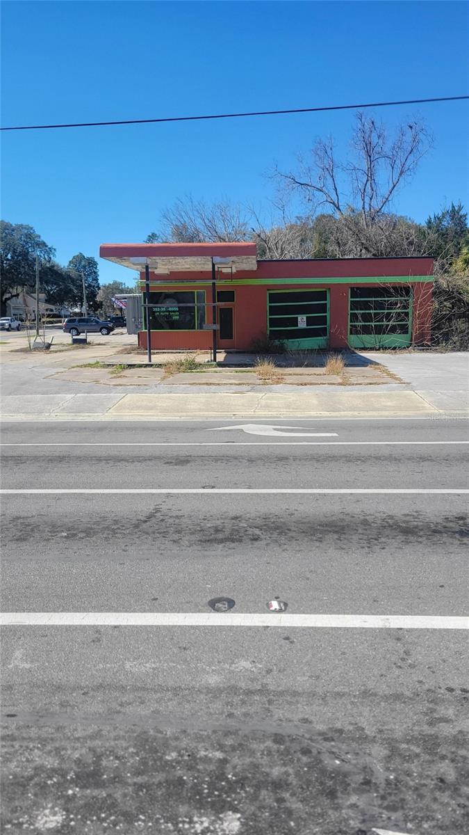 ORIGINAL NEWBERRY - Commercial Sale