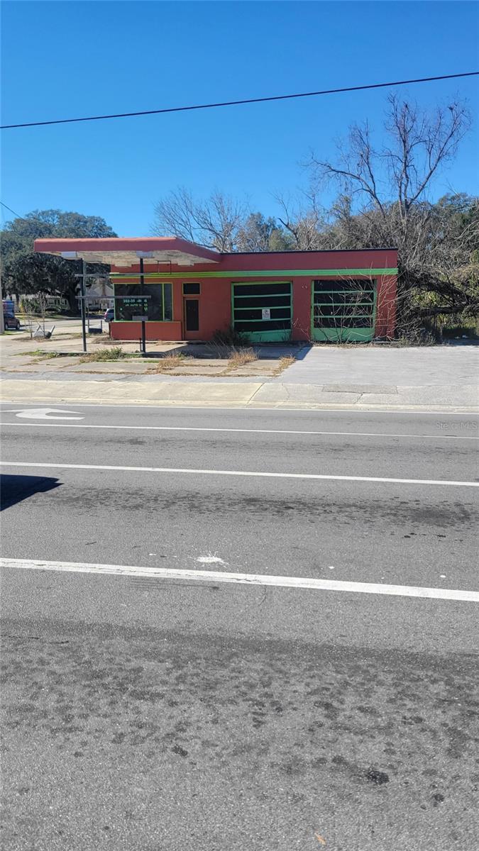 ORIGINAL NEWBERRY - Commercial Sale