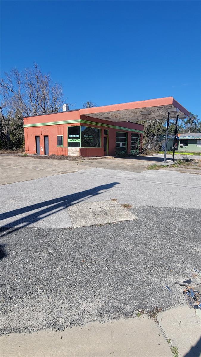ORIGINAL NEWBERRY - Commercial Sale