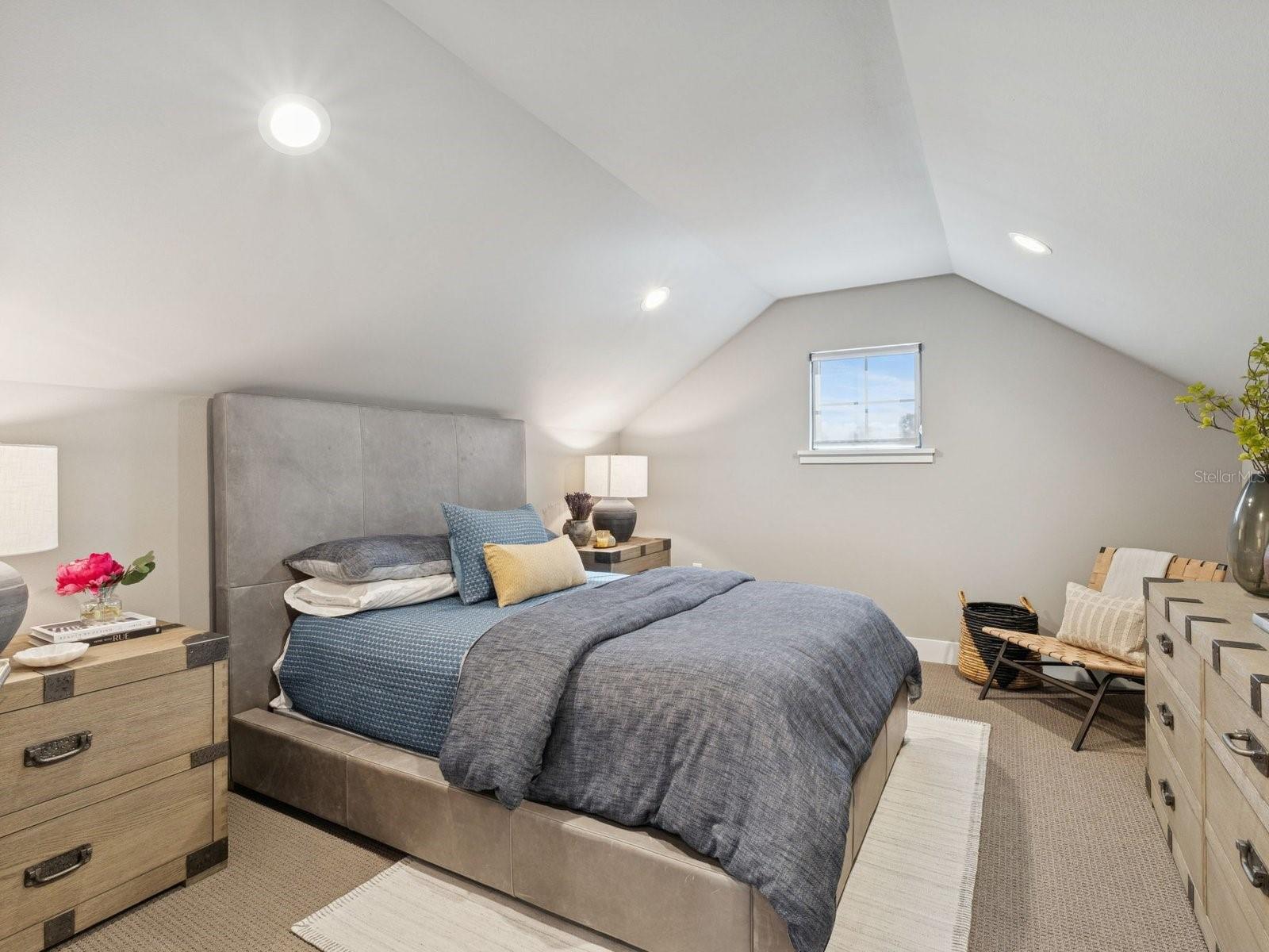 ACREAGE & UNREC - Residential
