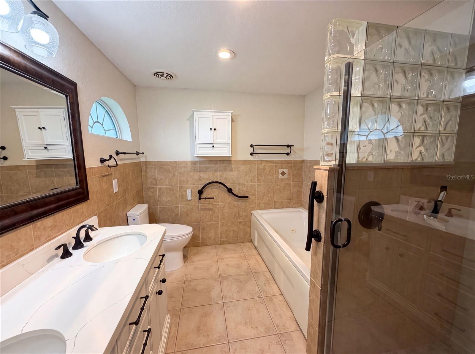 SILVER ACRES FIRST ADD - Residential