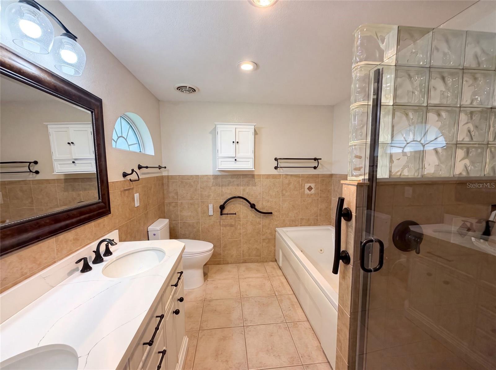 SILVER ACRES FIRST ADD - Residential