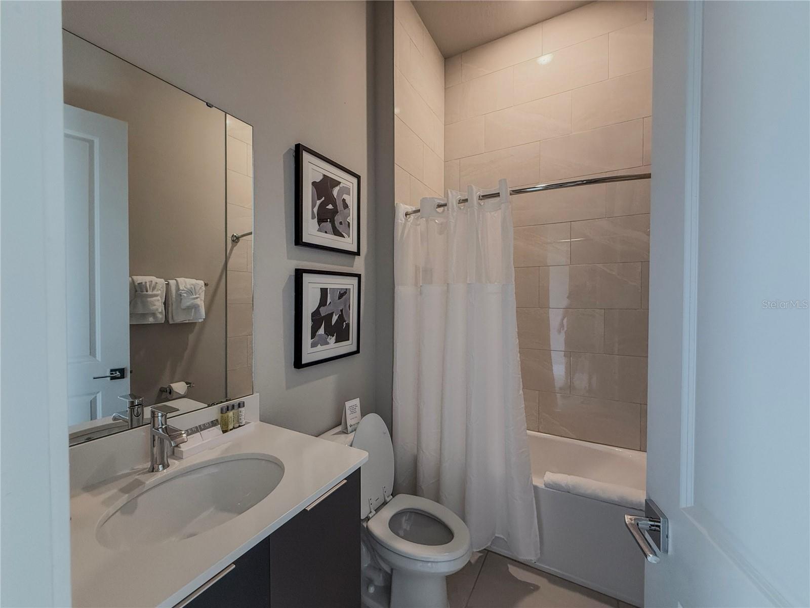 SPECTRUM AT REUNION CONDO PH 7A & 7B - Residential