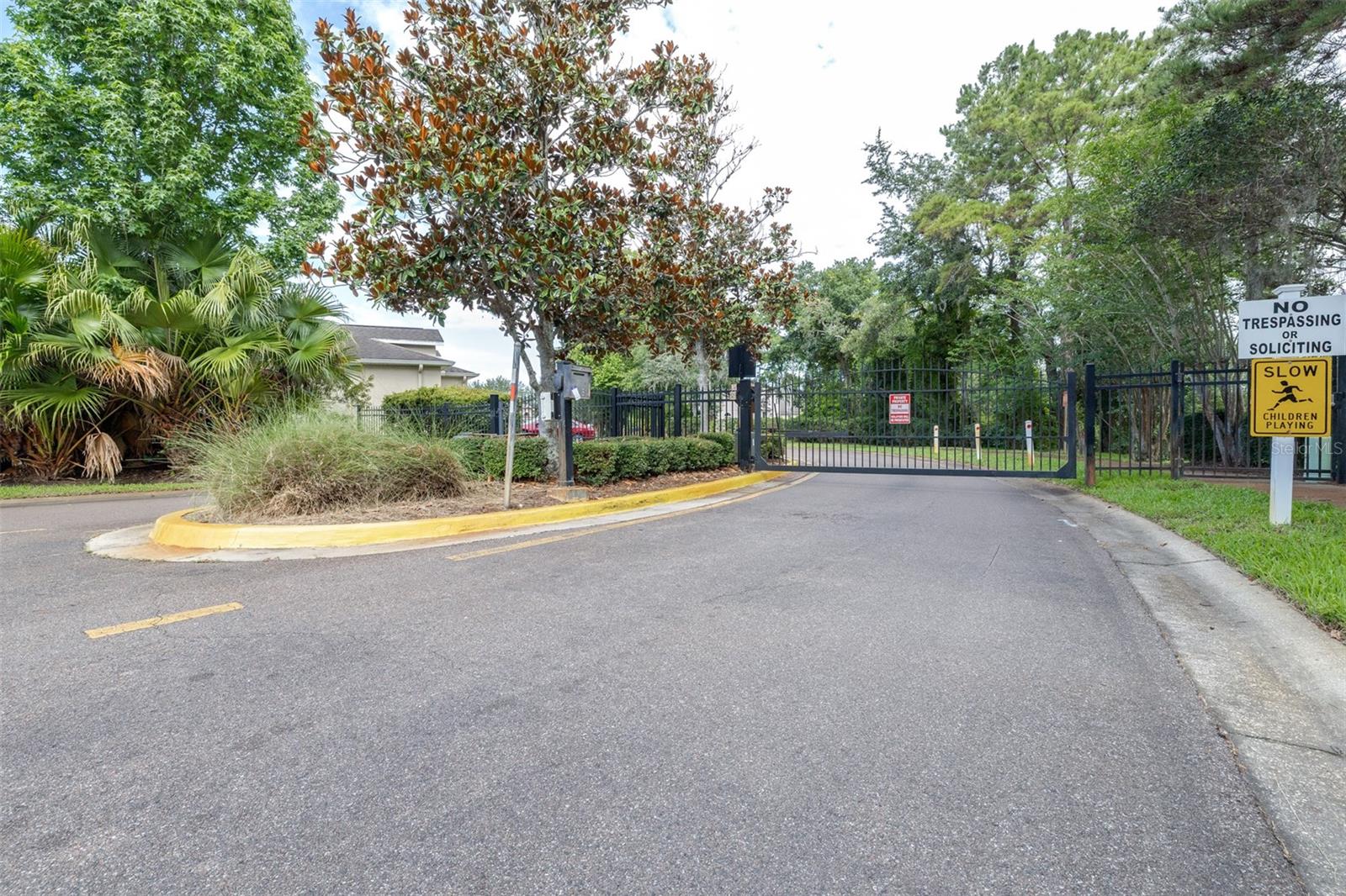 WINDSOR PLACE AT RIVER RIDGE - Residential