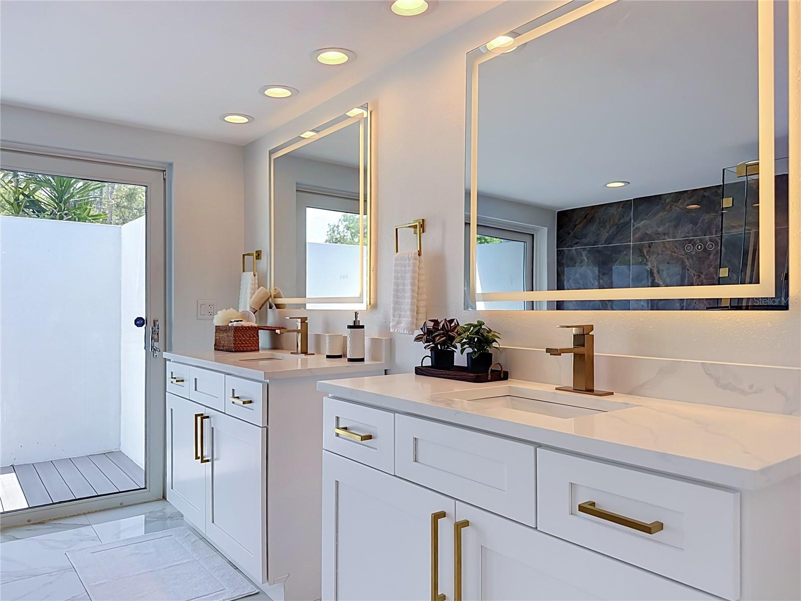 WEYBRIDGE WOODS-UNIT C - Residential