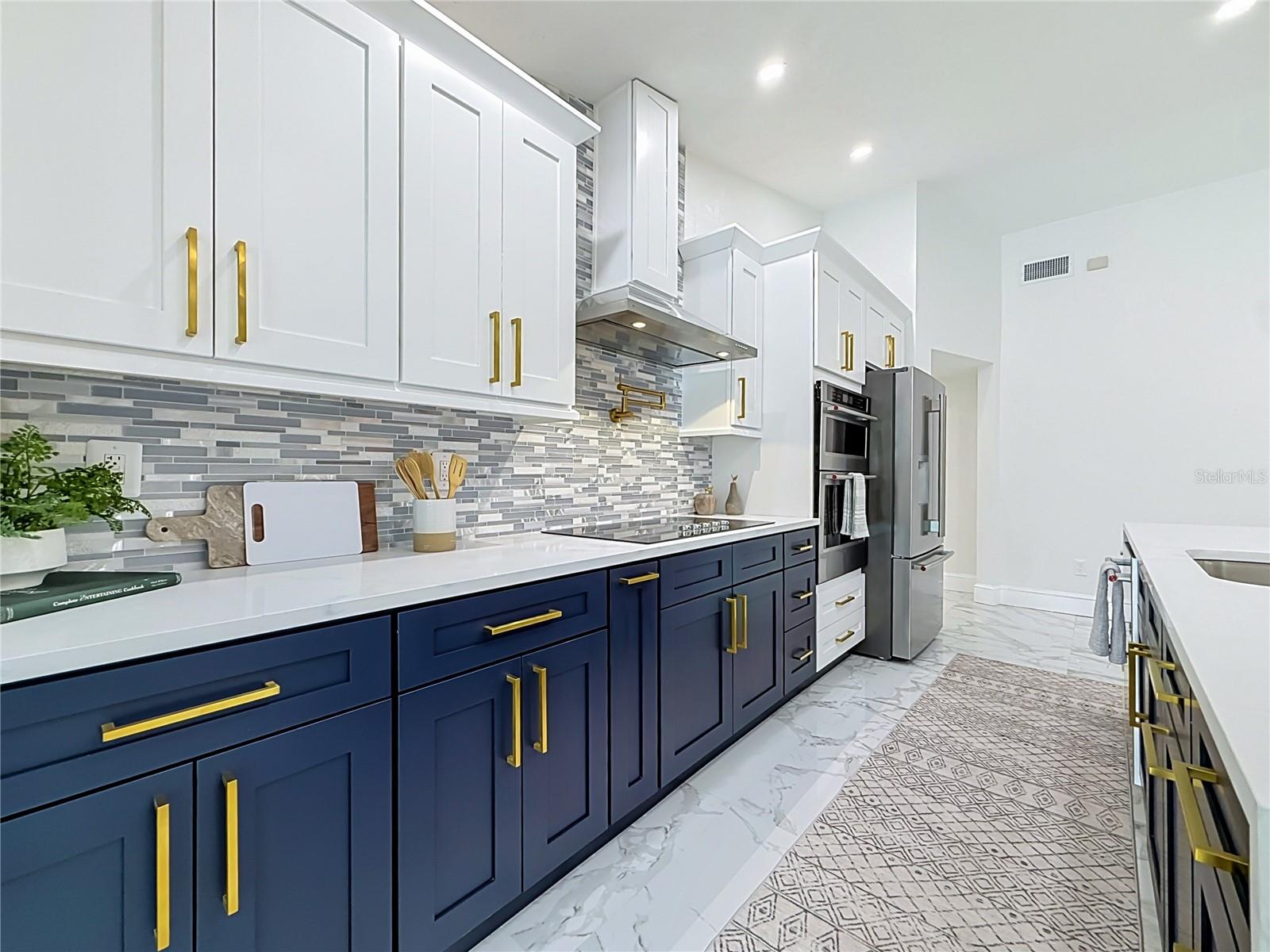 WEYBRIDGE WOODS-UNIT C - Residential