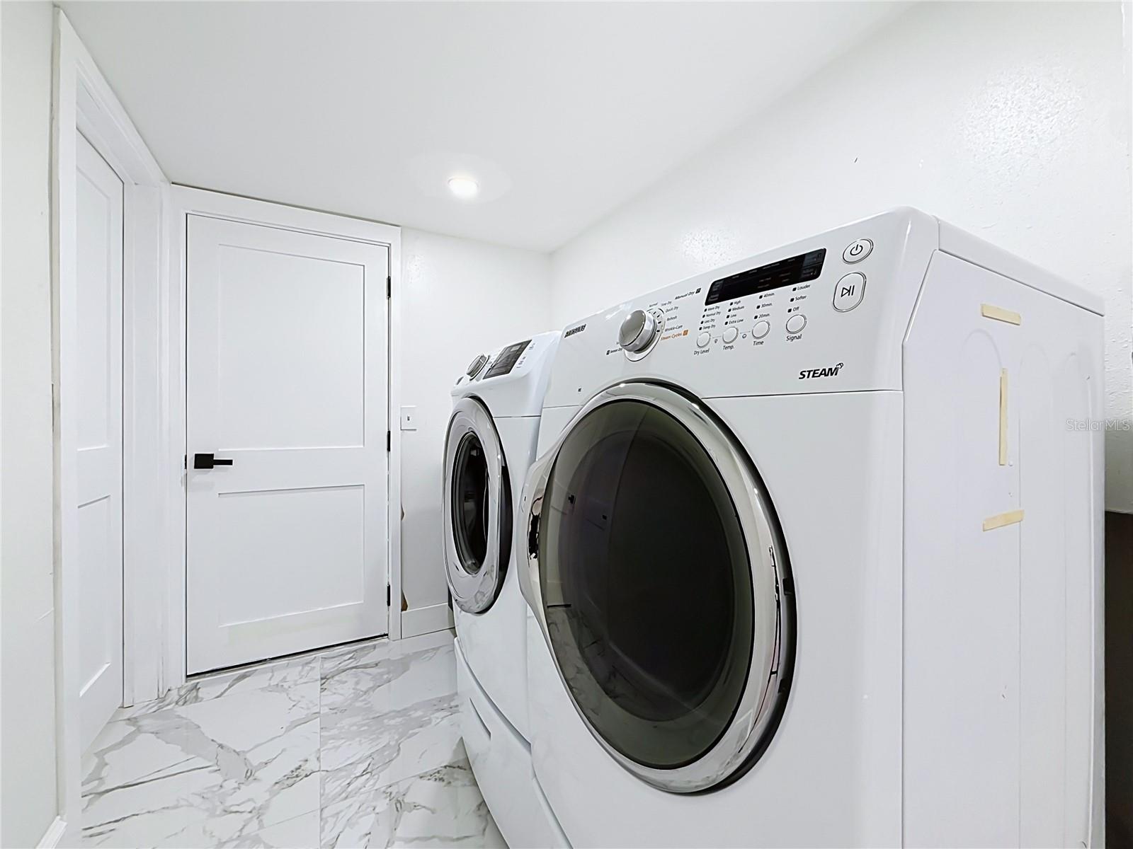 WEYBRIDGE WOODS-UNIT C - Residential