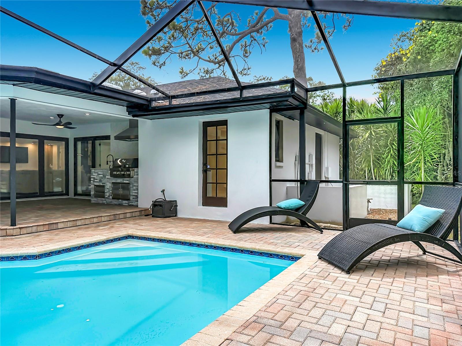 WEYBRIDGE WOODS-UNIT C - Residential