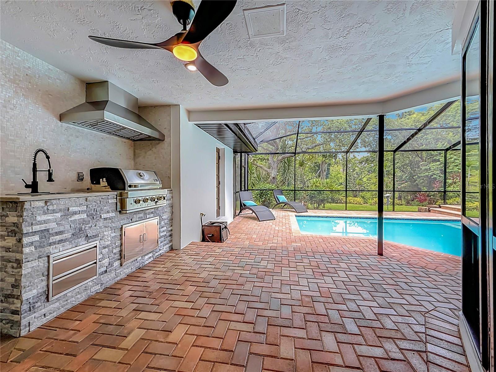 WEYBRIDGE WOODS-UNIT C - Residential