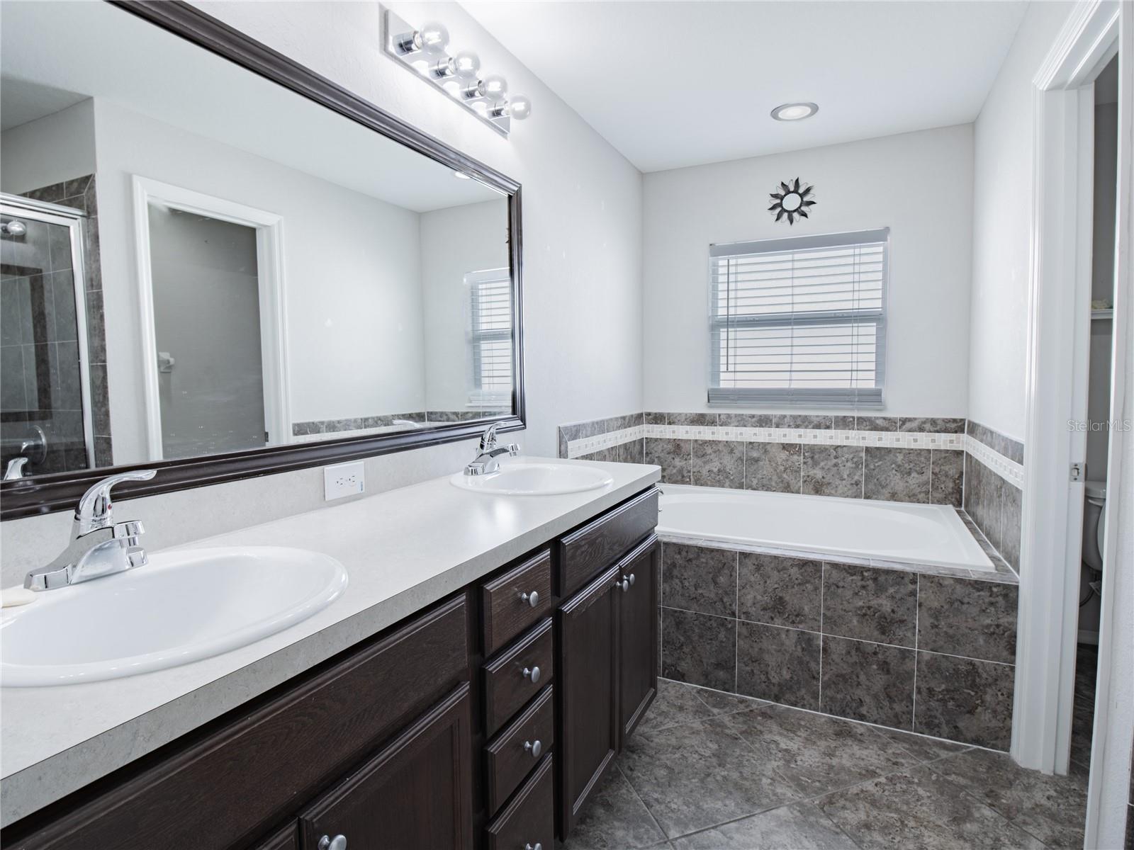 SUNSET POINTE PH 3 - Residential