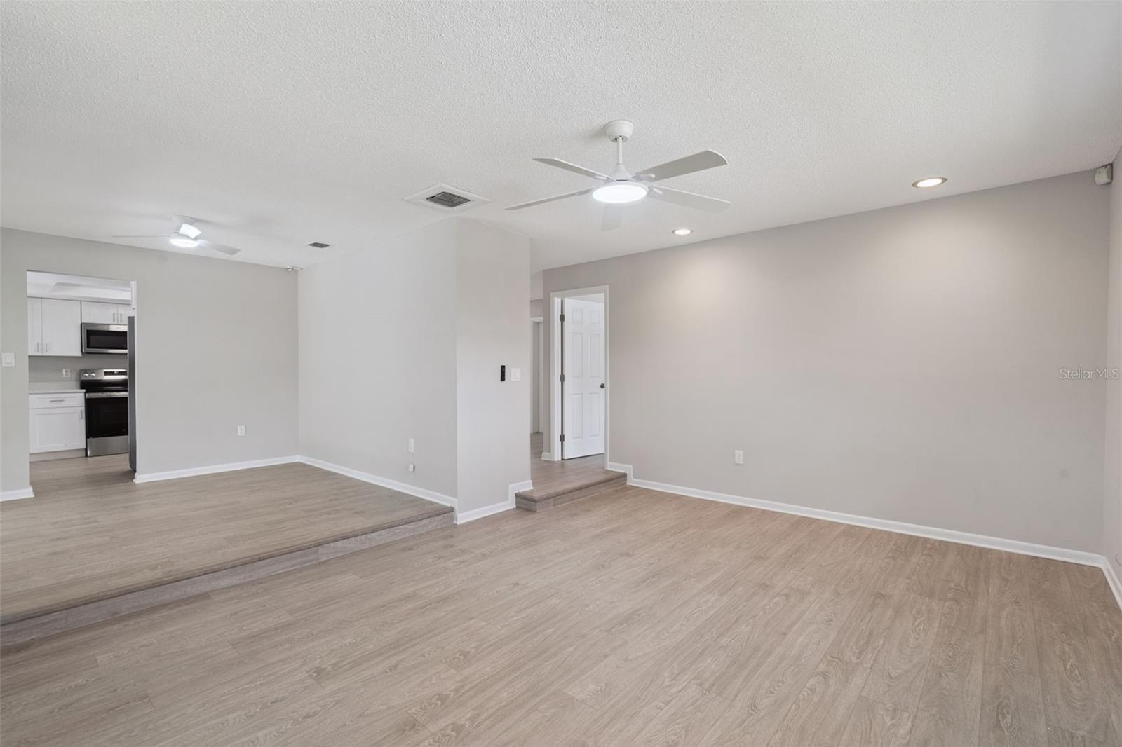 BEL AIRE WOODS ADD 07 - Residential