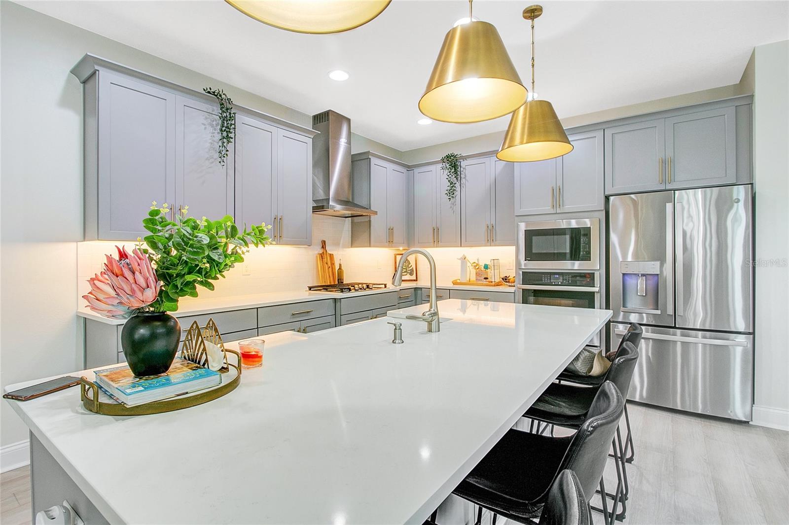 ENCORE/OVATION PH 2 - Residential Lease