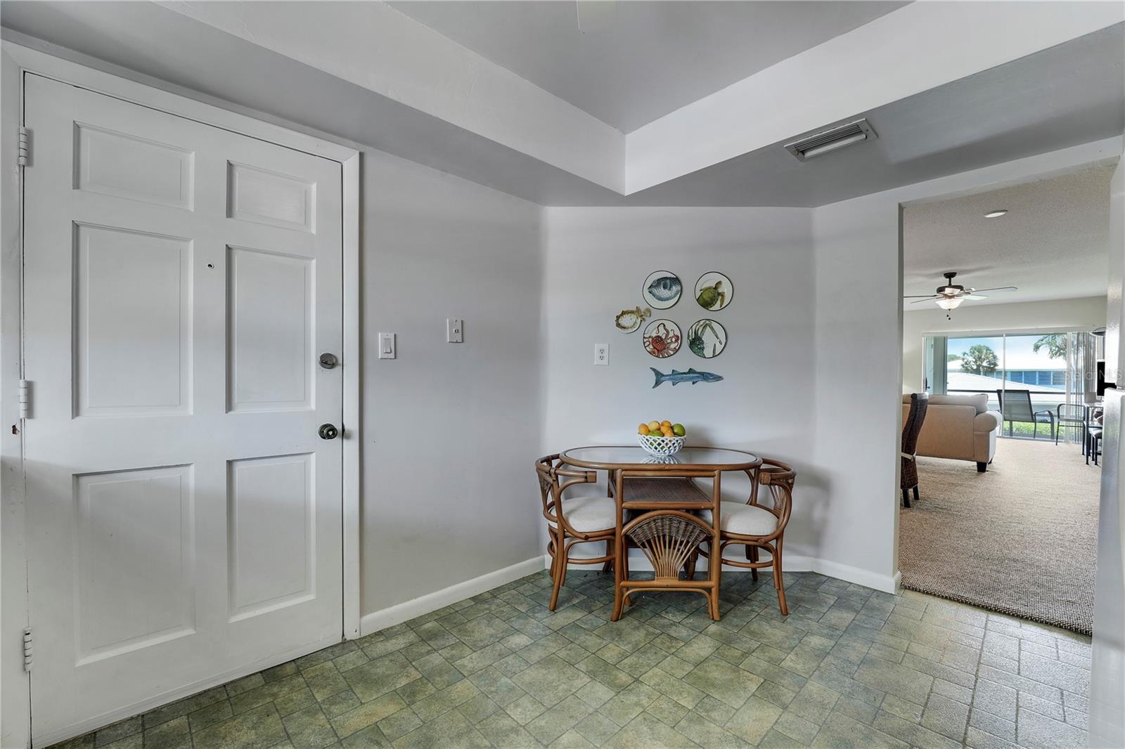 QUEENS COVE HOUSE CONDO - Residential